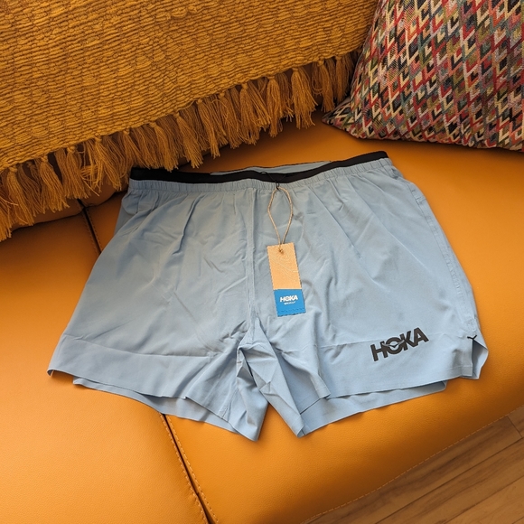 Hoka Other - Men's Hoka One One Glide 5" Short. Size L. NWT.